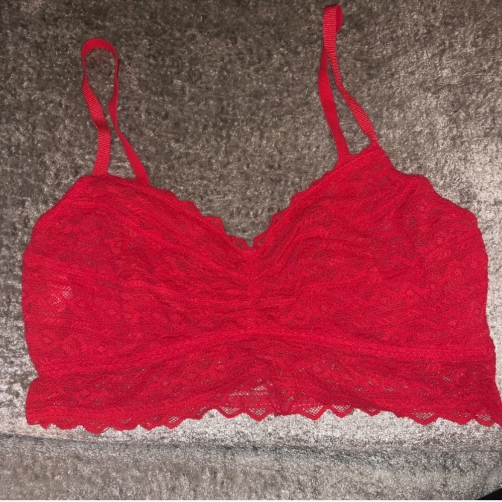 VS pink bralette